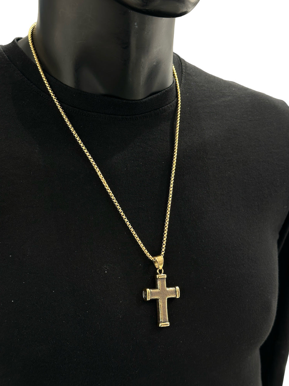 Eli- Collier en acier inoxydable avec pendentif croix